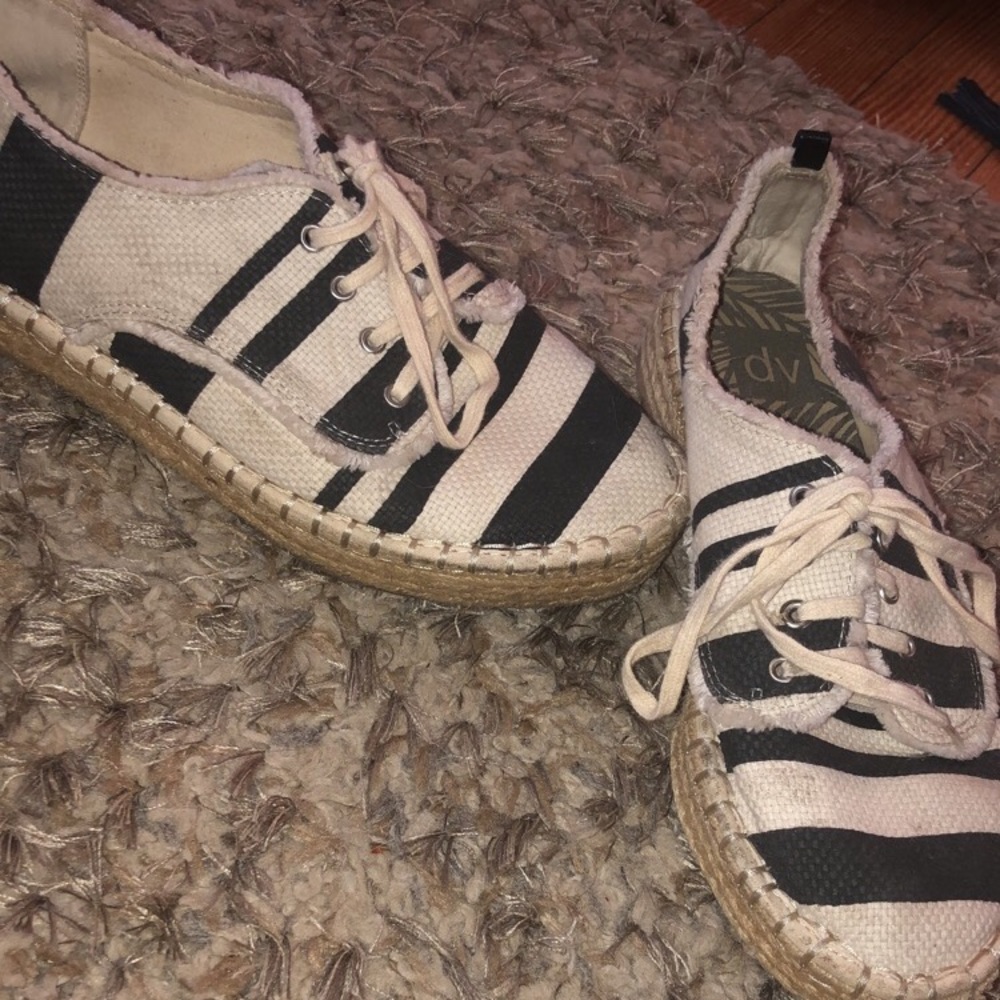 Dolce Vita espadrilles